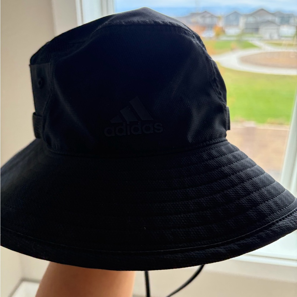 Adidas Aeroready Black Hat - Picture 2 of 4